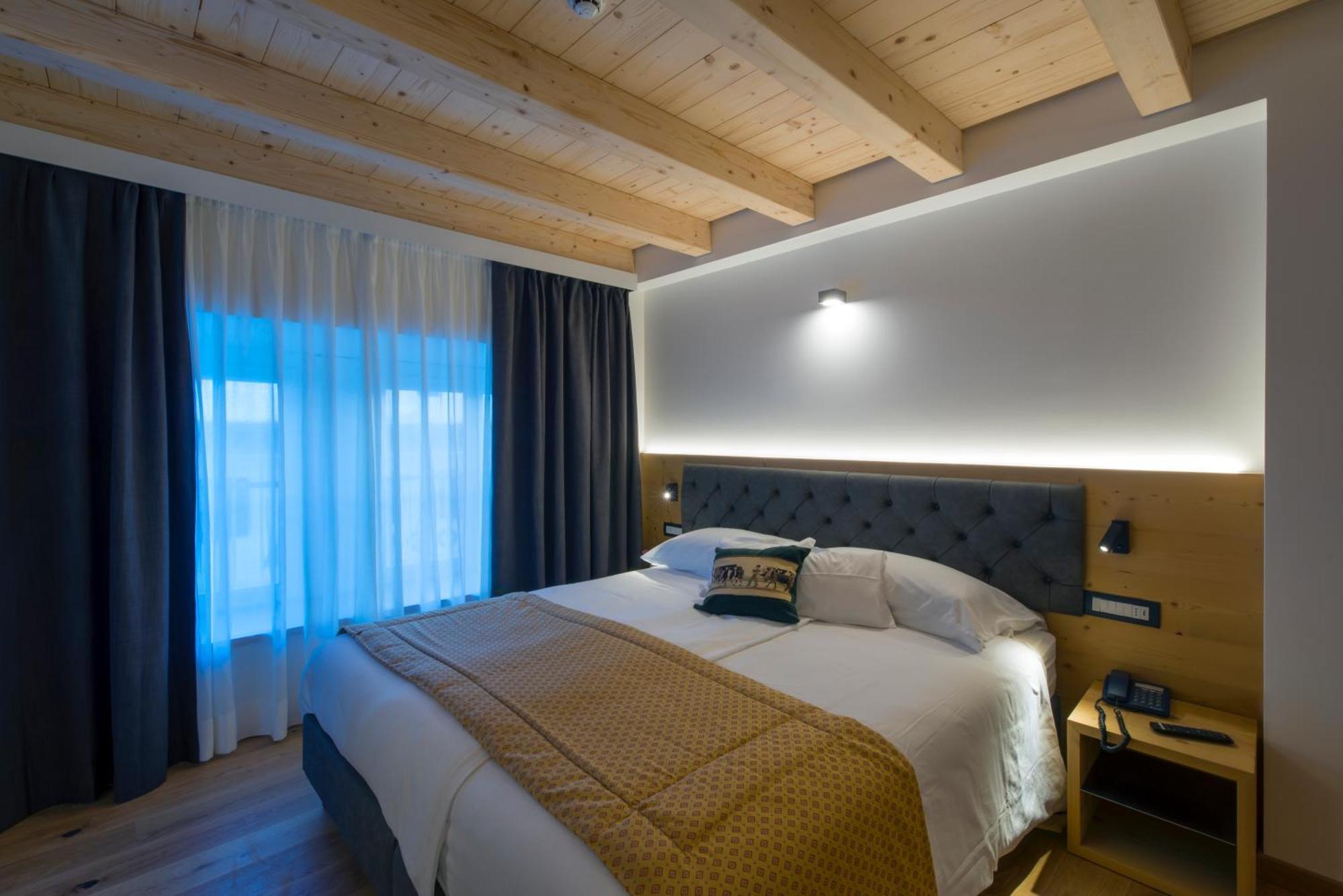 Hotel La Meridiana Madesimo Eksteriør billede