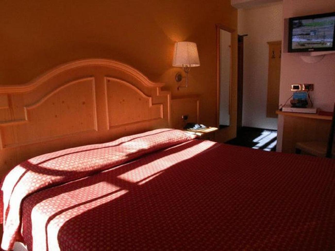 Hotel La Meridiana Madesimo Eksteriør billede