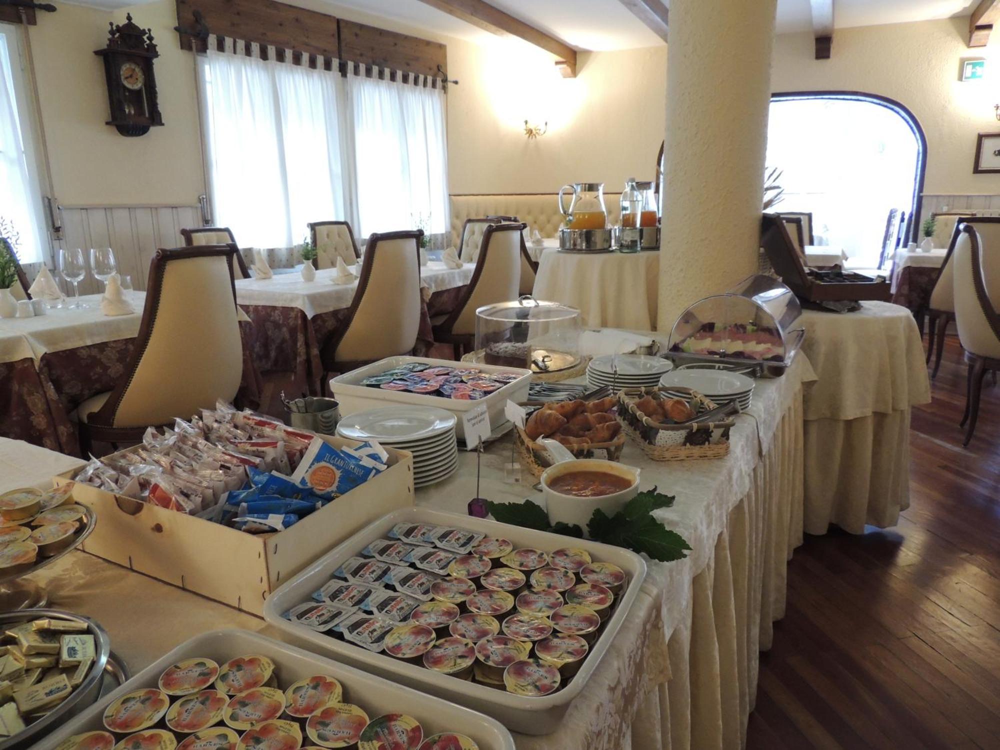 Hotel La Meridiana Madesimo Eksteriør billede